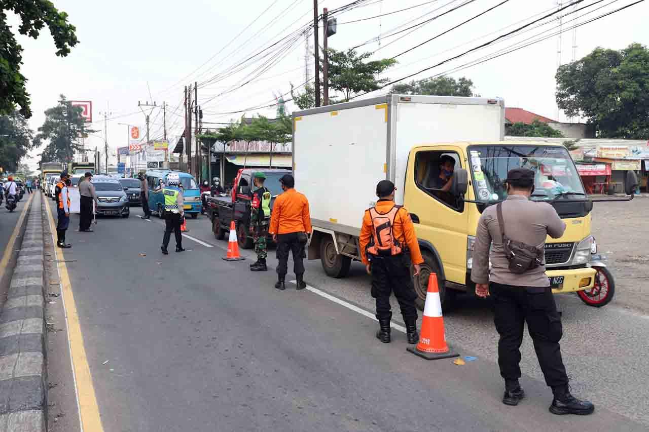 Penyekatan Mudik di...