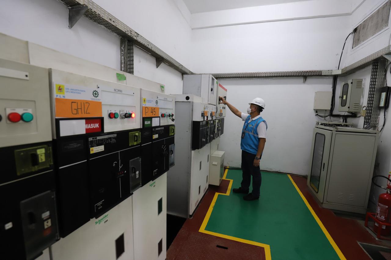 PLN Siaga Pasokan Listrik...