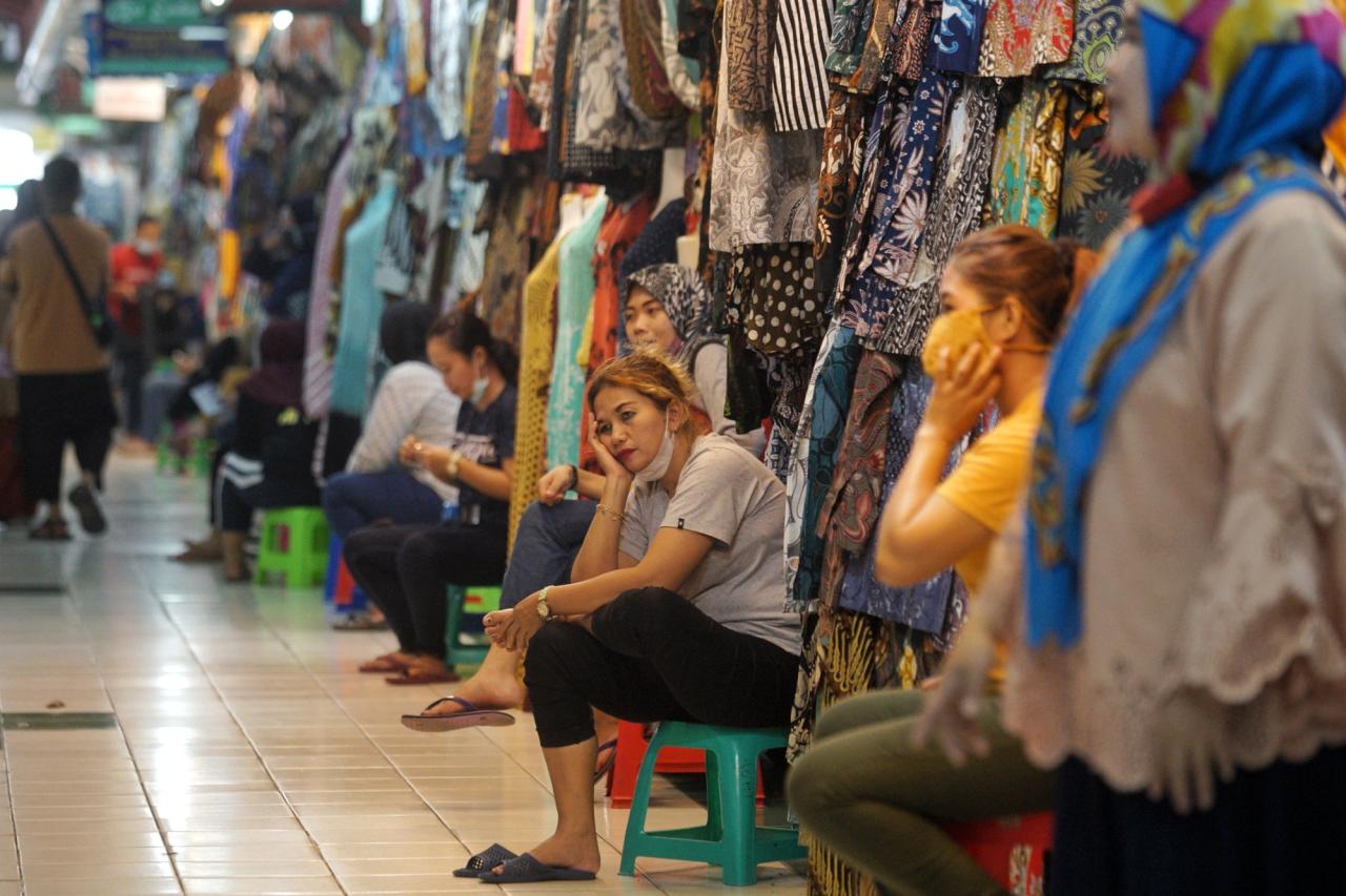 Pasar Beringharjo Sepi...