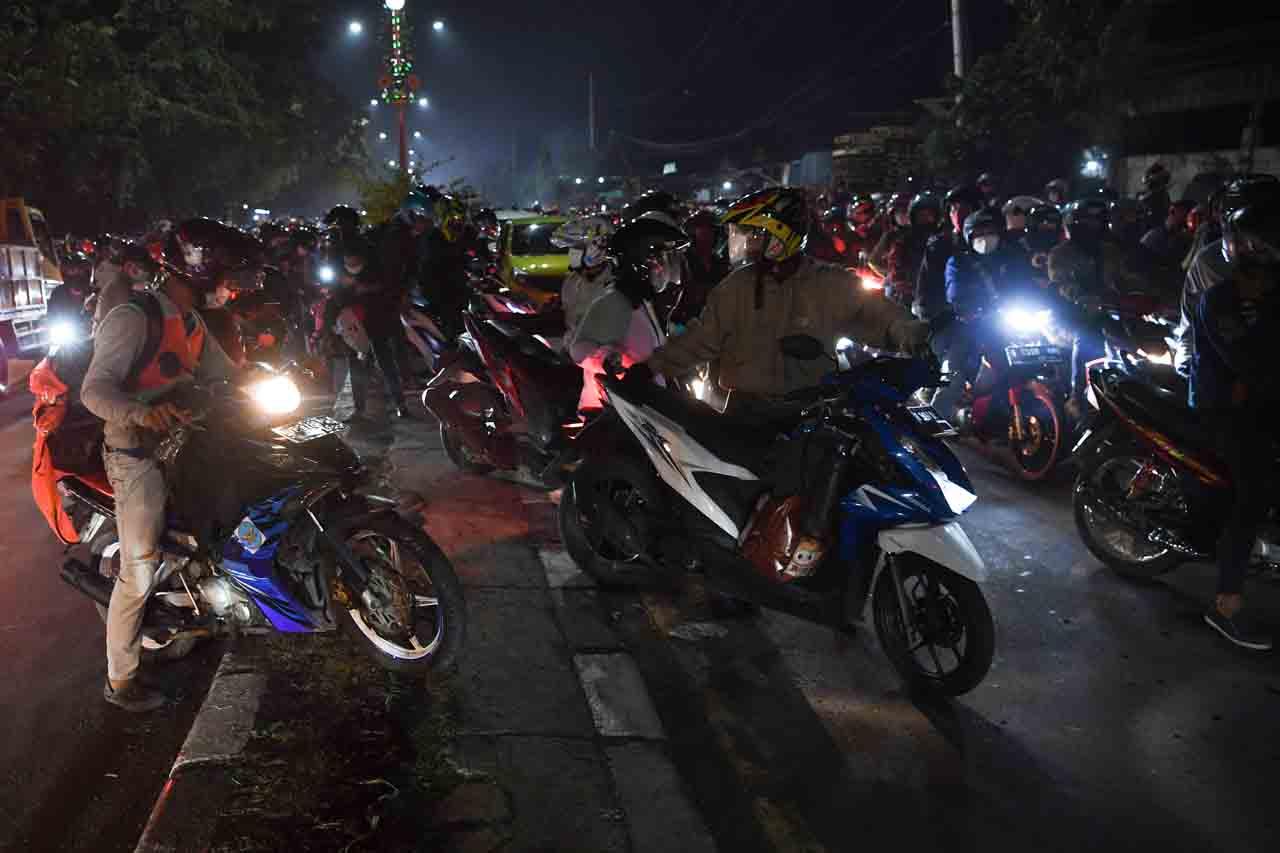 Demi Bertemu Sanak Keluarga,...