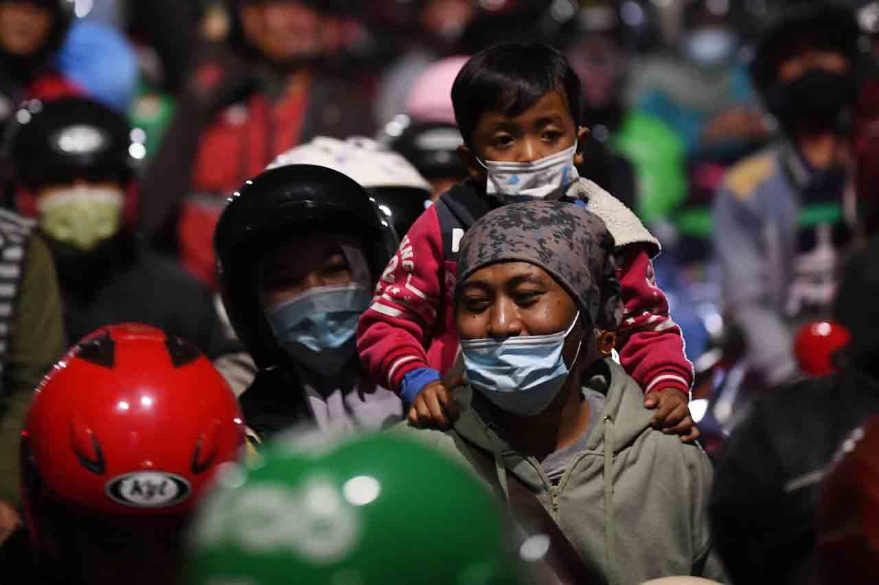 Demi Bertemu Sanak Keluarga,...