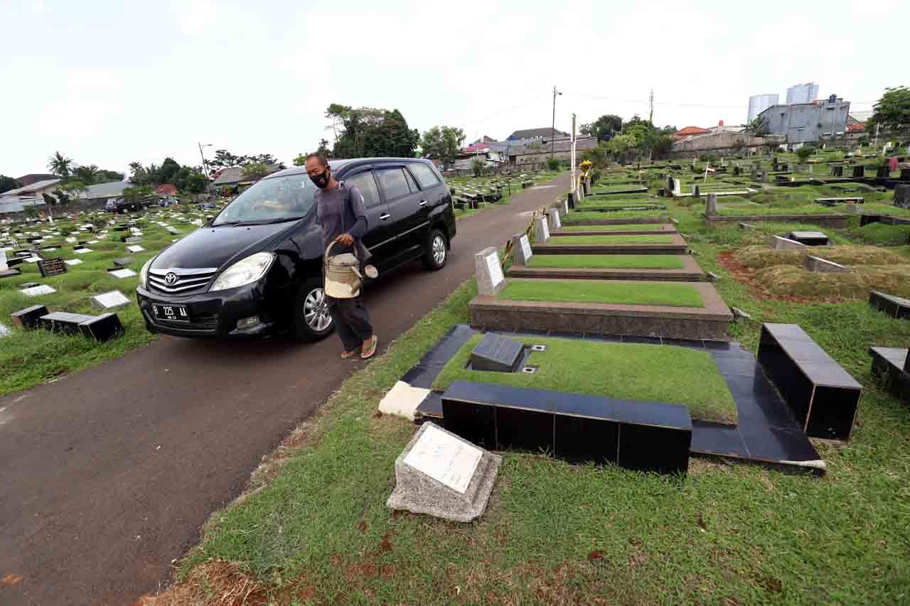 Gubernur DKI Jakarta...
