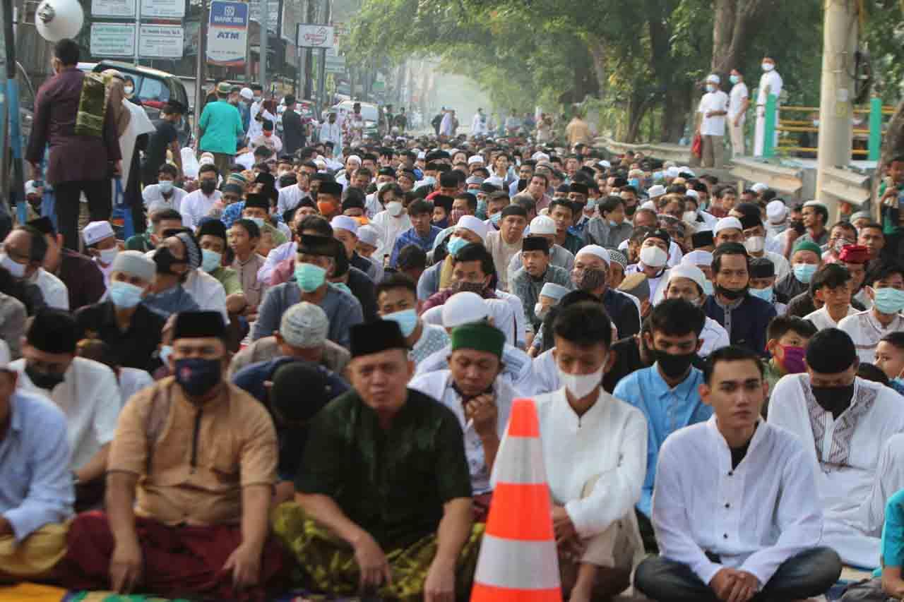 Antusias Warga Sunter...