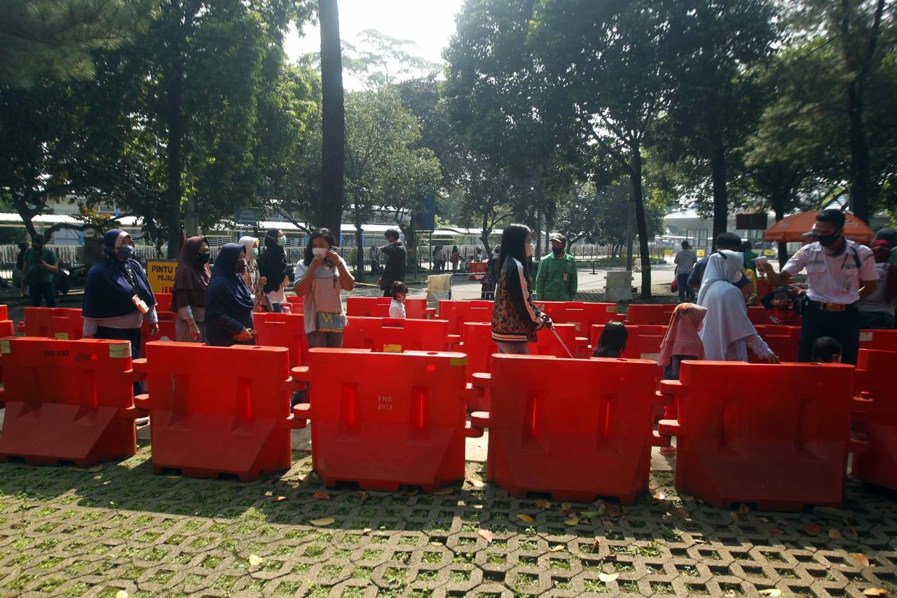 Hari Kedua Lebaran,...