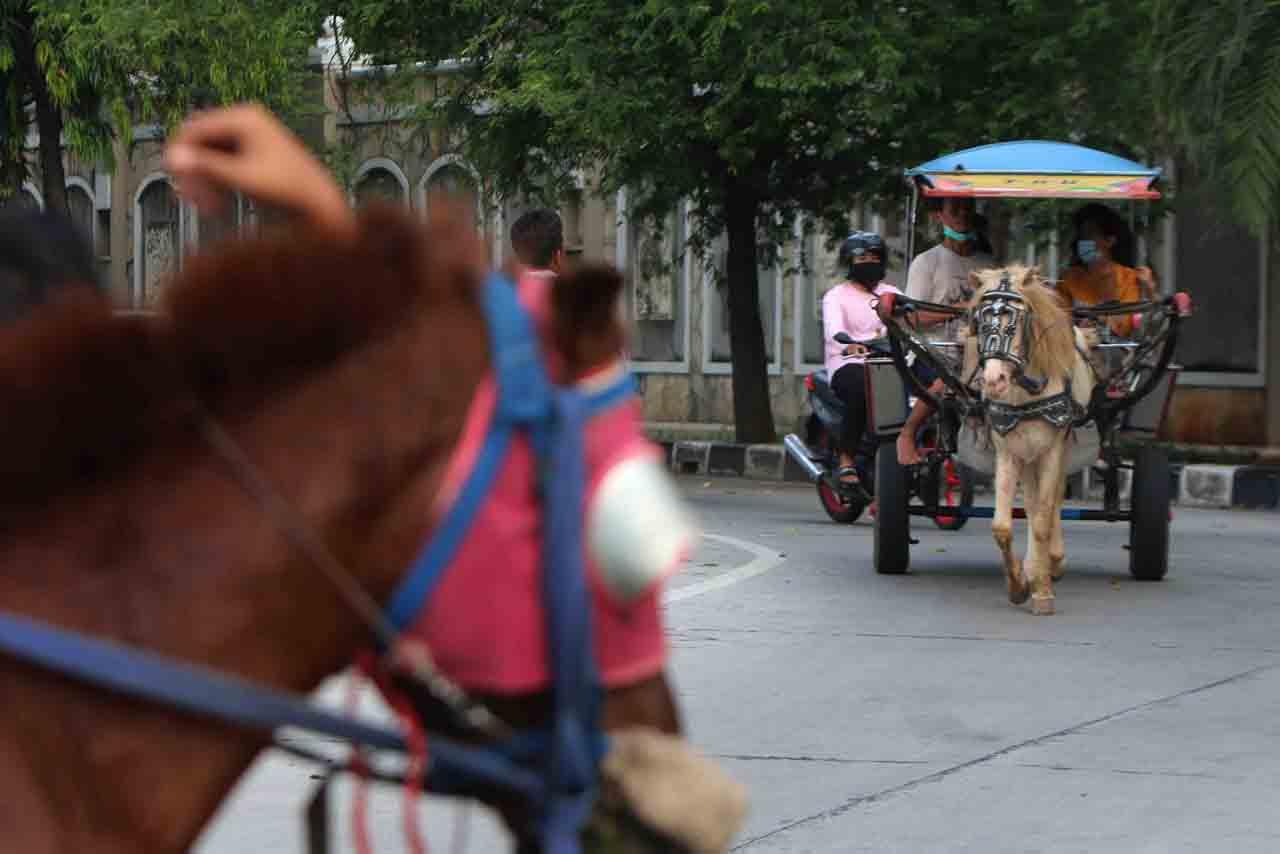 Serunya Keliling Kemayoran...
