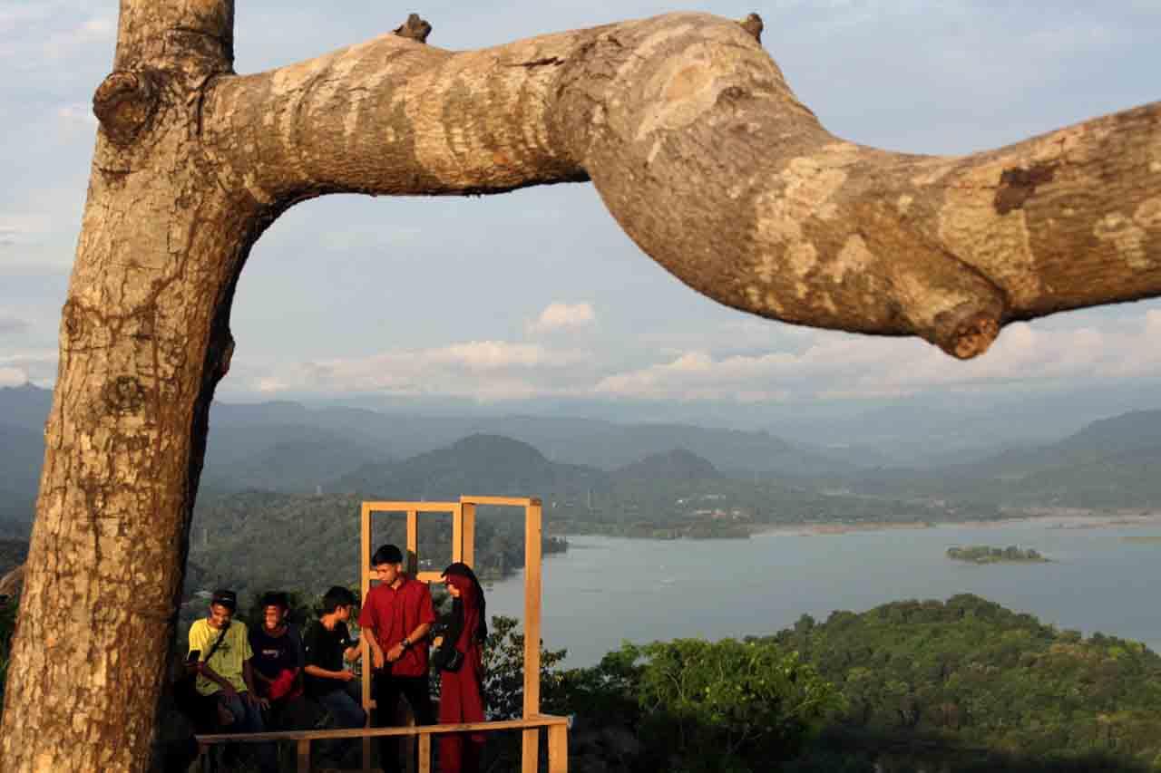 Liburan Idul Fitri di...