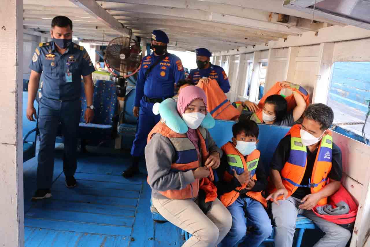 Liburan ke Kepulauan...