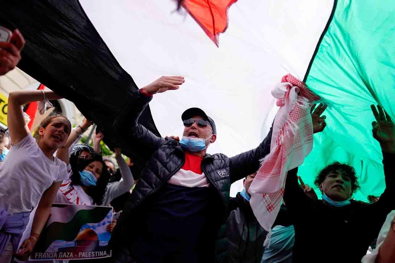 Dukungan Pro Palestina...