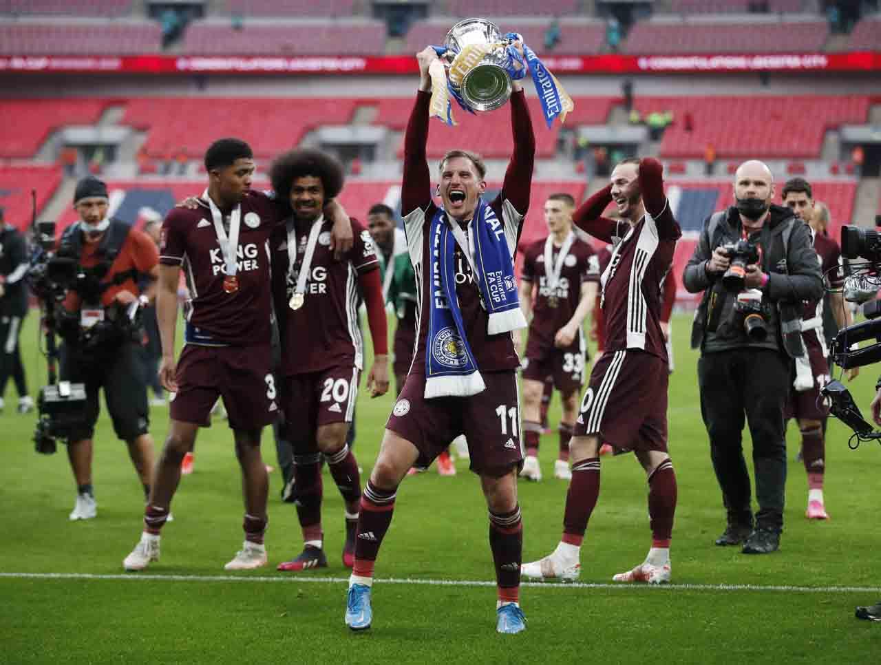 Bungkam Chelsea, Leicester...