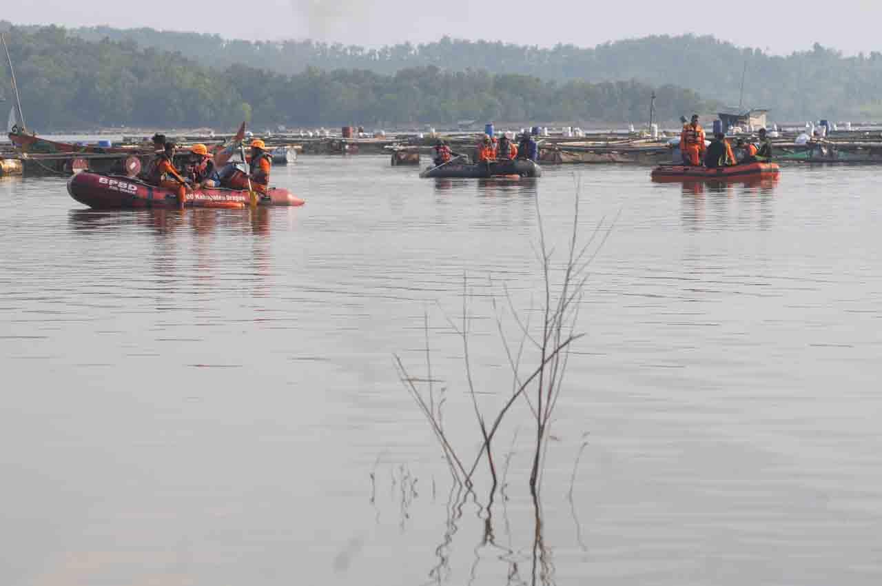 Pencarian Dua Korban...