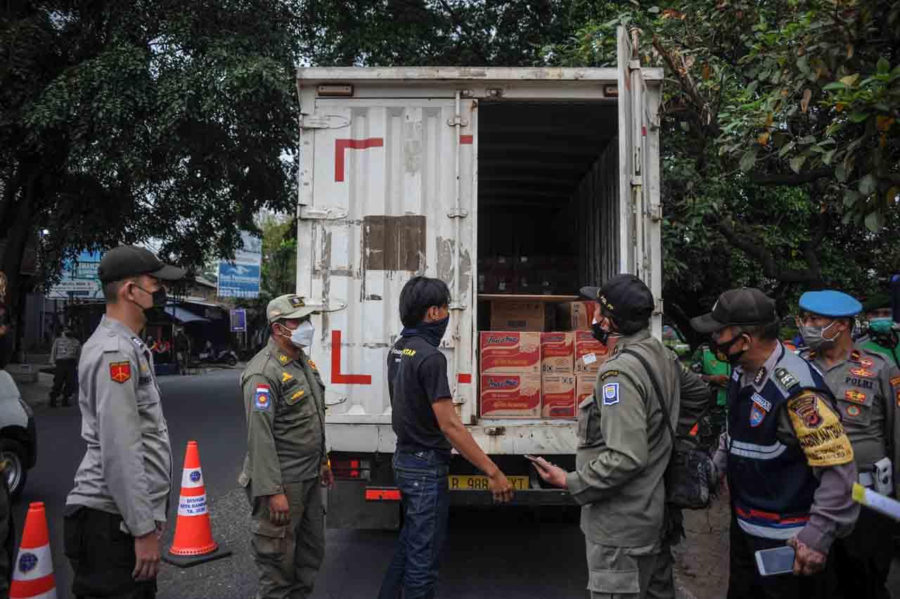 Penyekatan Pemudik Saat...