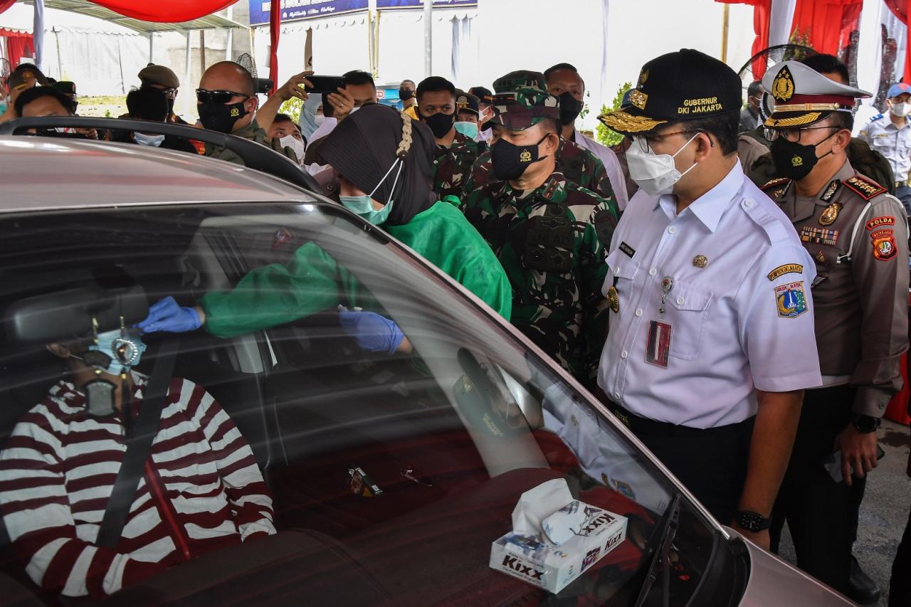 Anies Baswedan Tinjau...