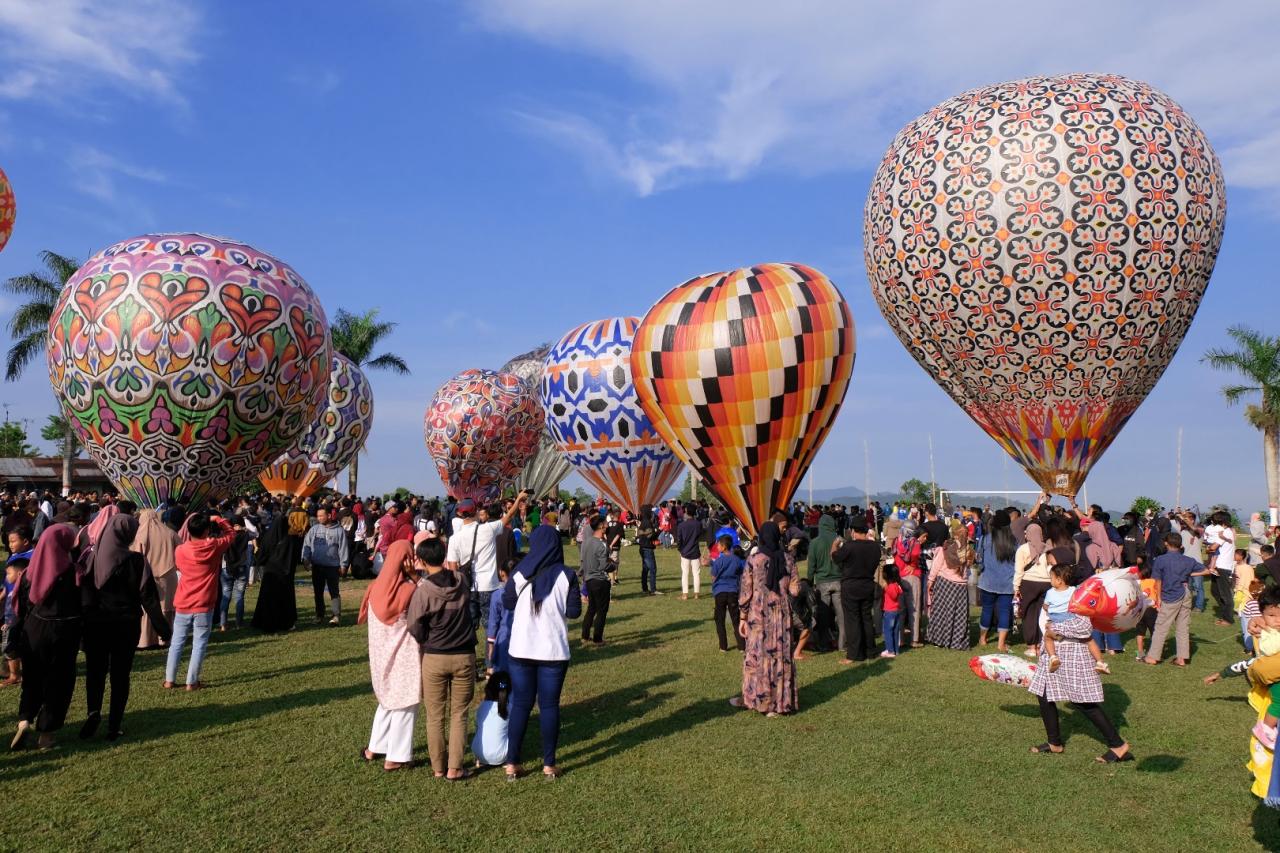 Tradisi Penerbangan...