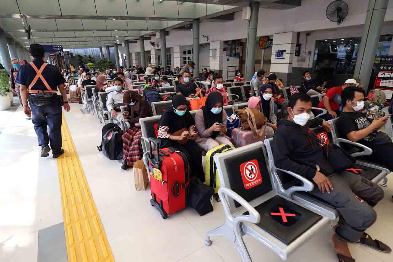 Pelarangan Mudik Berakhir,...