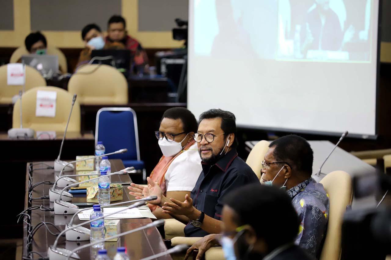 MPR Berkomitmen Bantu...