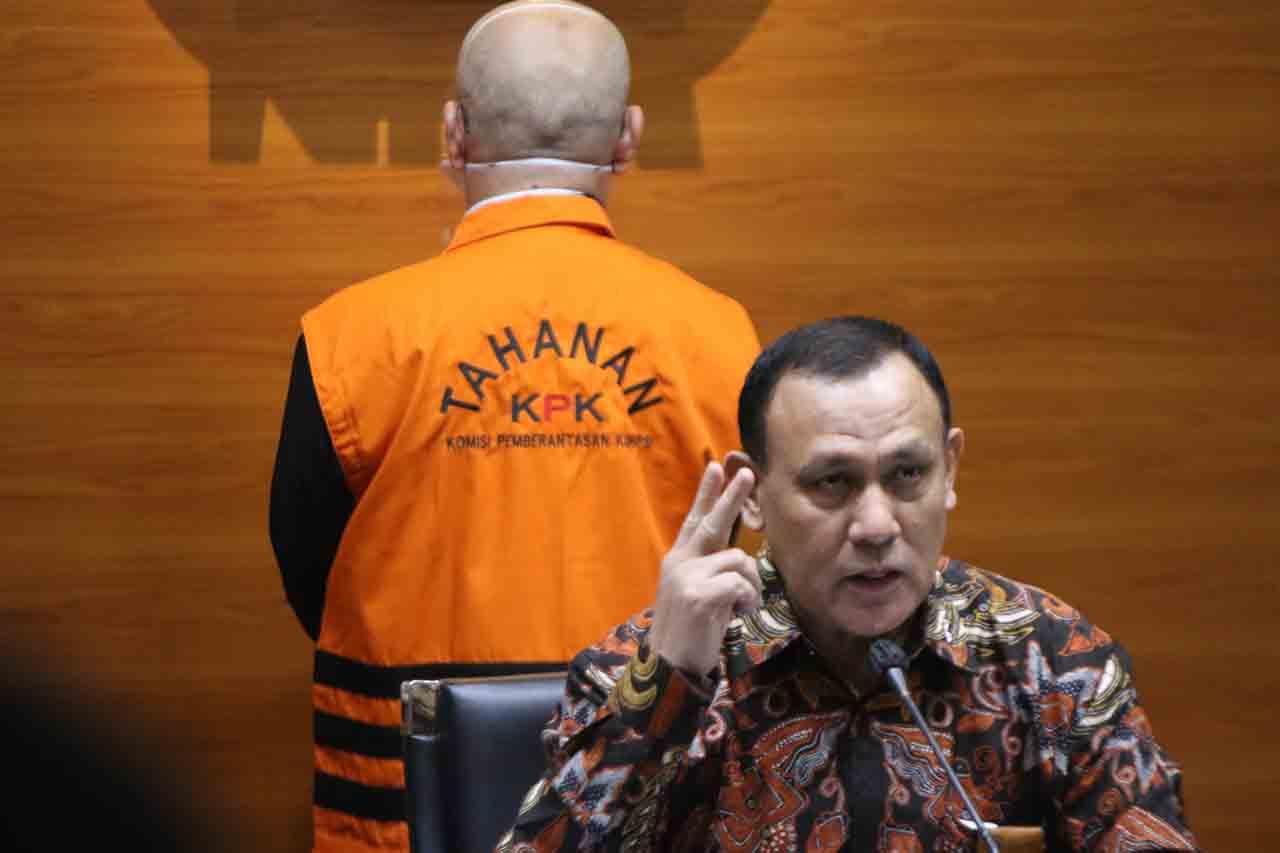 Penahanan Tersangka...