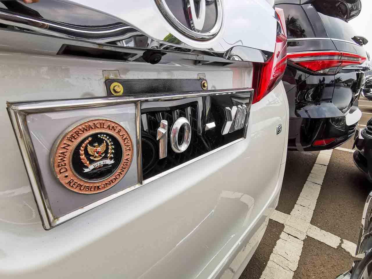 Begini Penampakan Pelat...