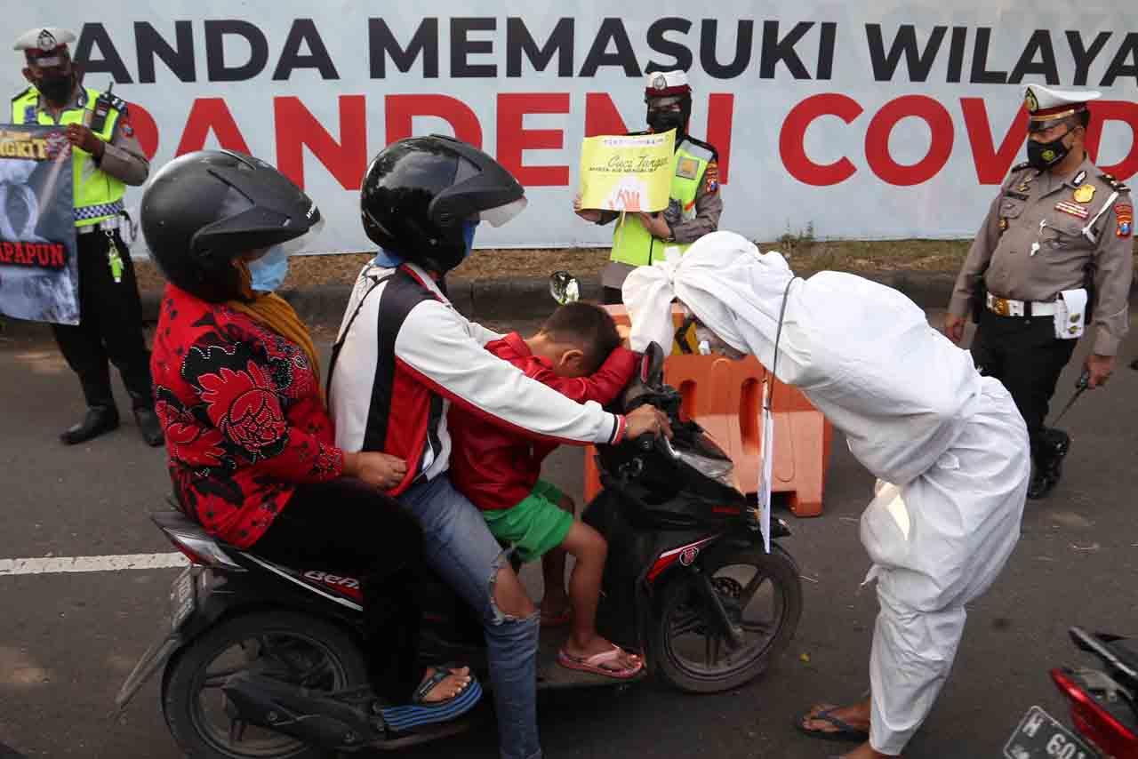 Pocong Korban Covid-19...