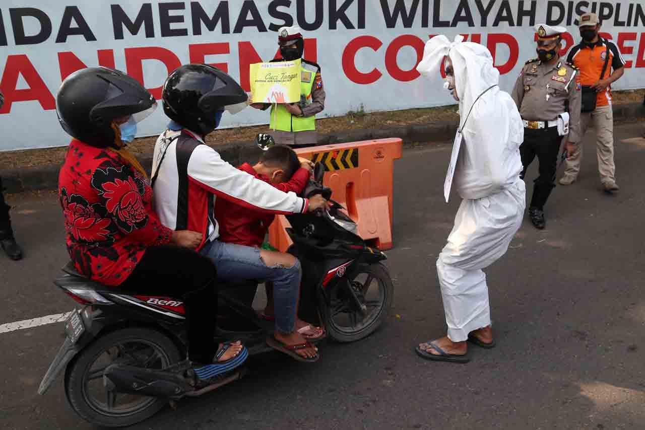 Pocong Korban Covid-19...