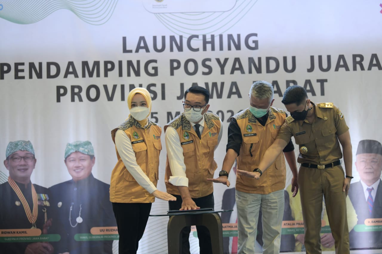 Ridwan Kamil Luncurkan...
