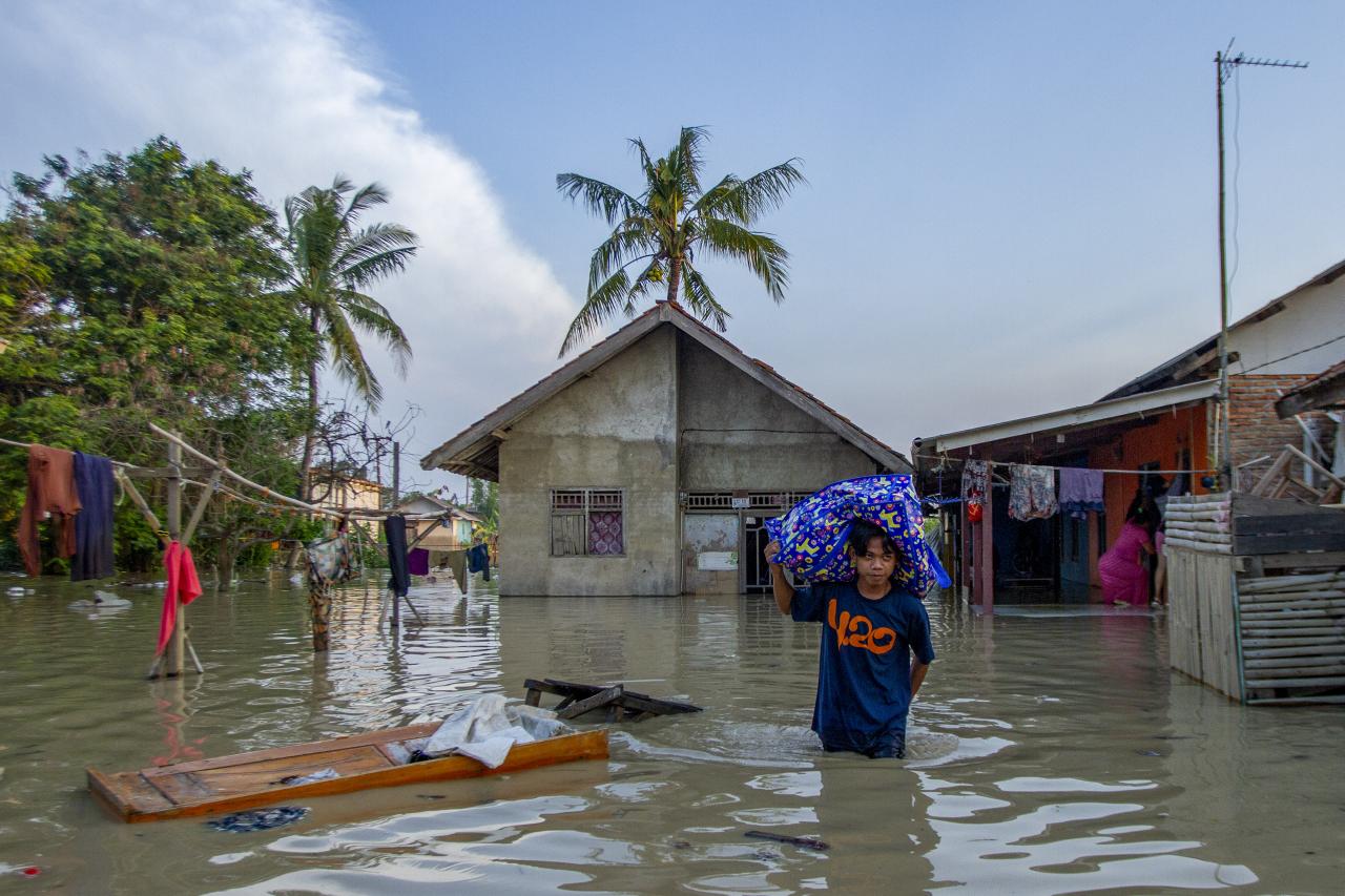 Banjir Luapan Sungai...