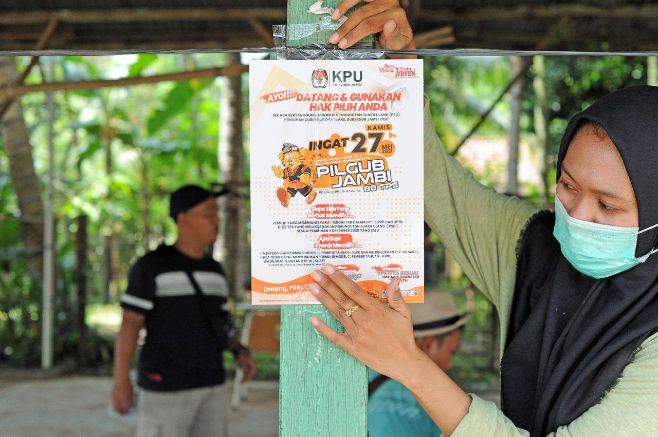 Persiapan TPS Jelang...