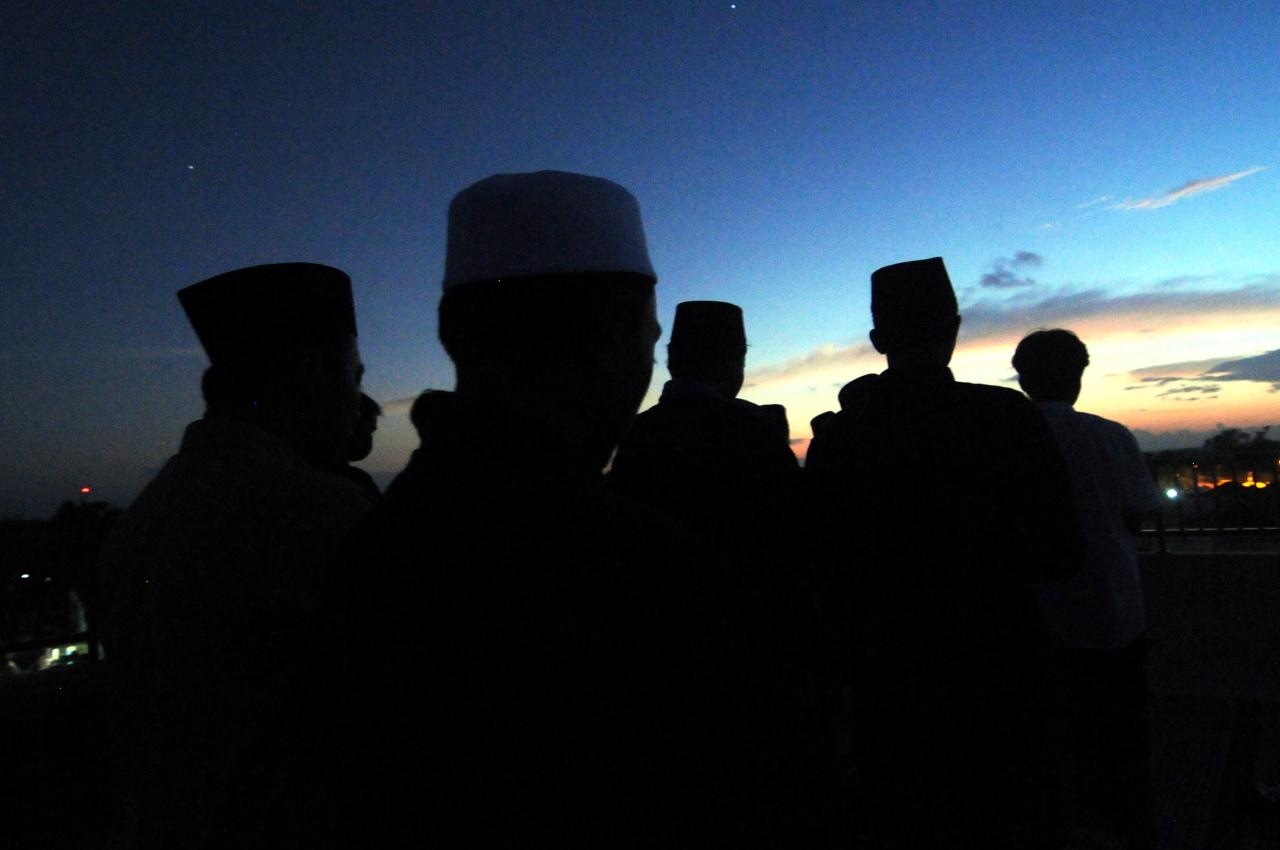 Shalat Gerhana Bulan...