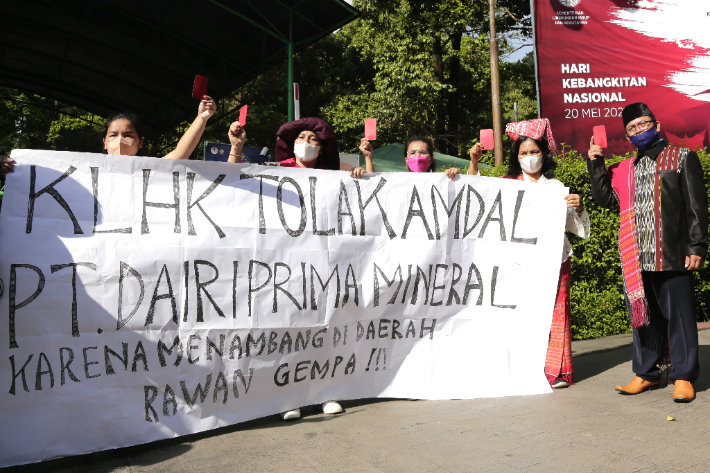 Aliansi Masyarkat Warga...