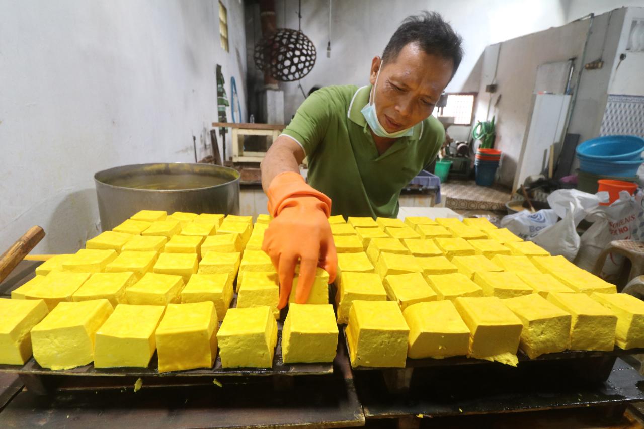 Harga Kedelai Impor...