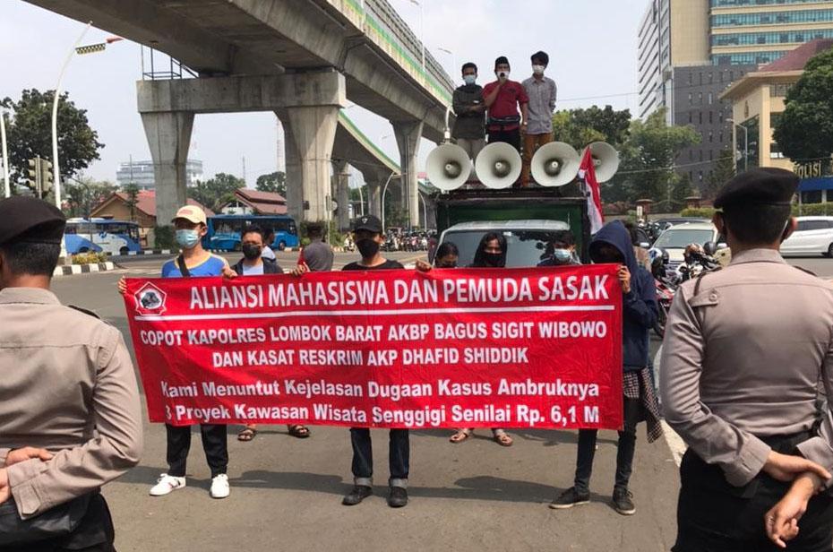 AMPES Desak Penegak...