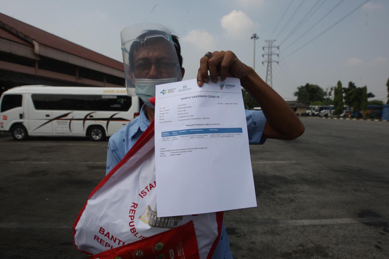 Cegah Penyebaran Covid-19,...