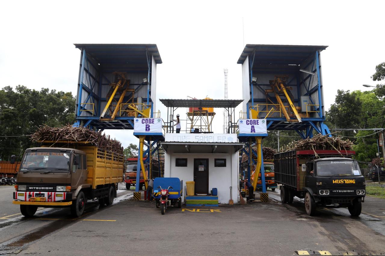 Musim Giling, Pabrik...