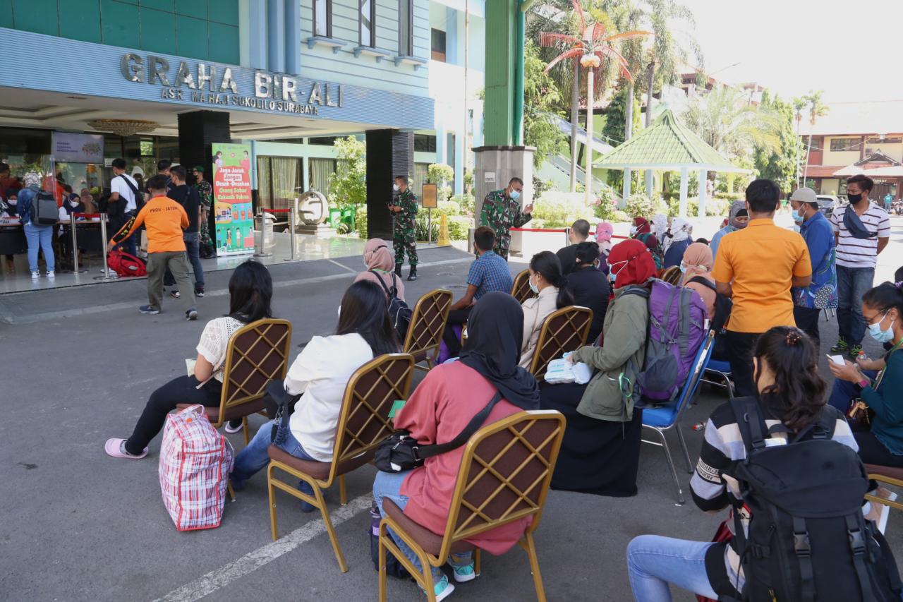 188 Pekerja Migran Terinfeksi...