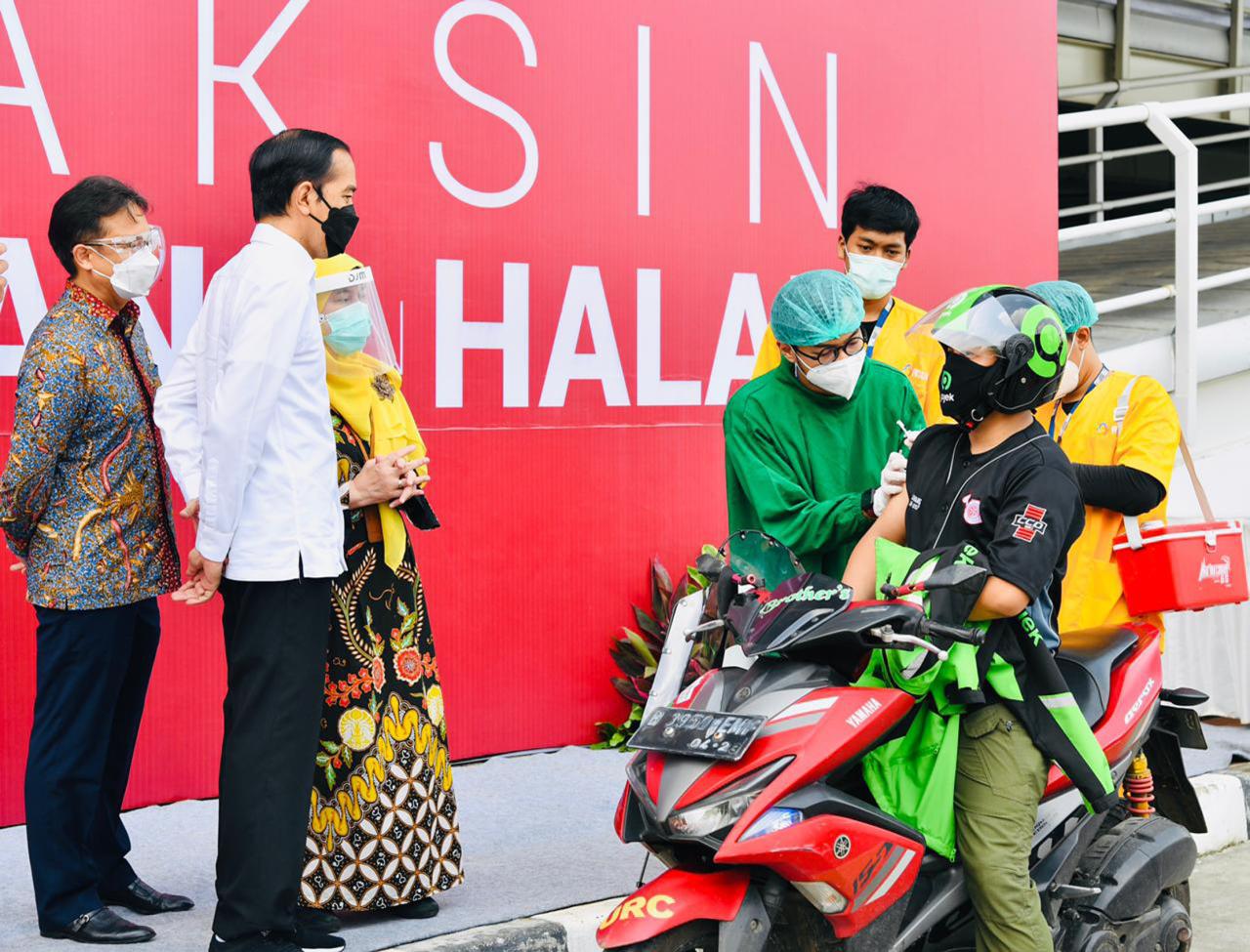 Jokowi Tinjau Pelaksanaan...