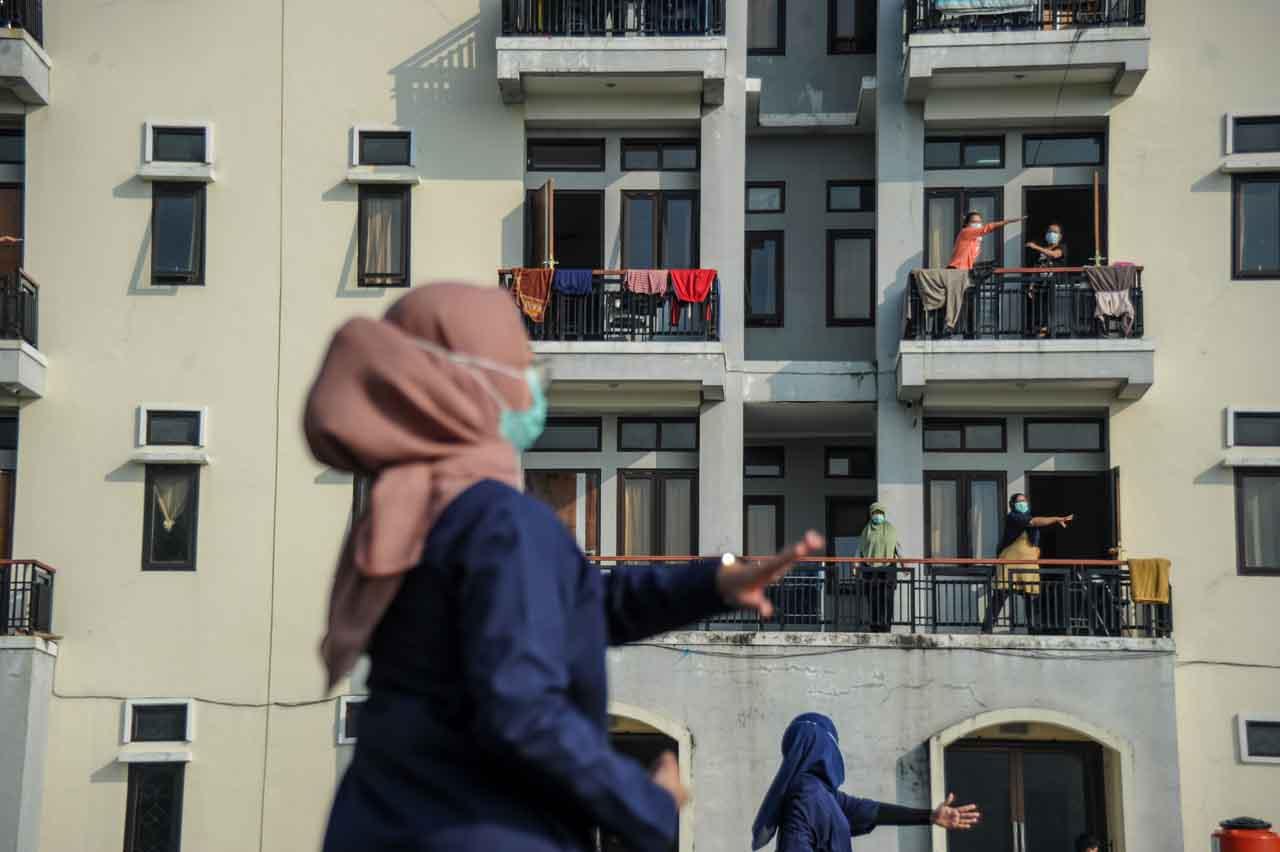 Lonjakan Kasus Covid-19...