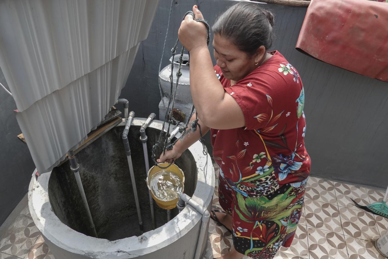 Pertamina Bersihkan...