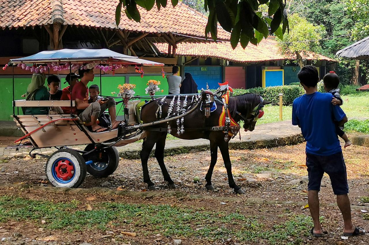 Menikmati Libur Akhir...