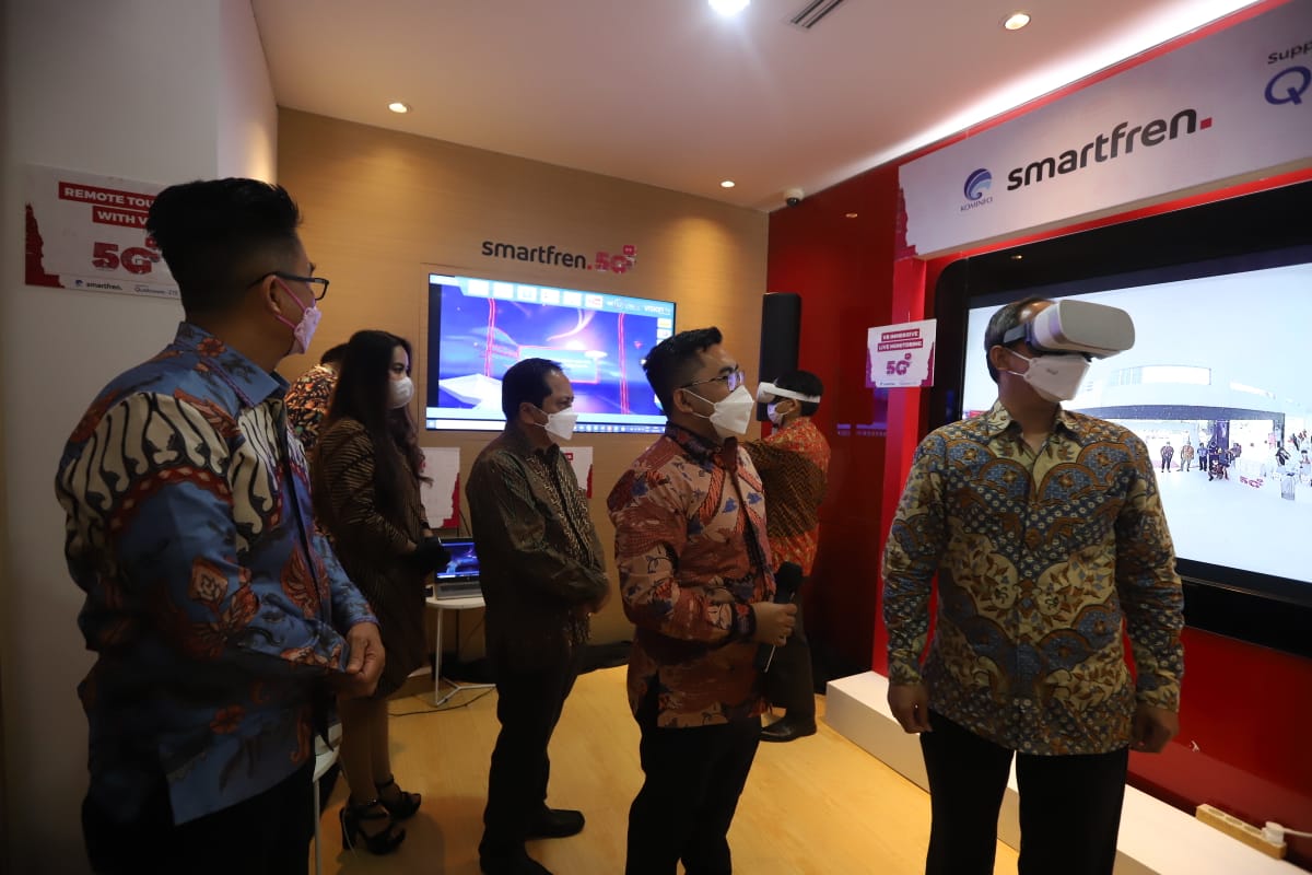 Kominfo-Smartfren Uji...