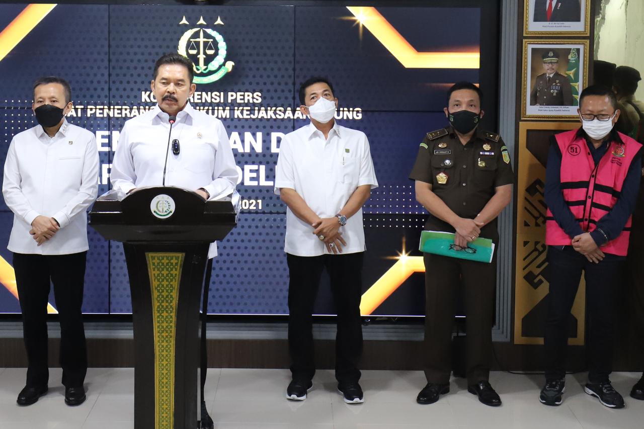 Jaksa Agung Beri Penjelasan...