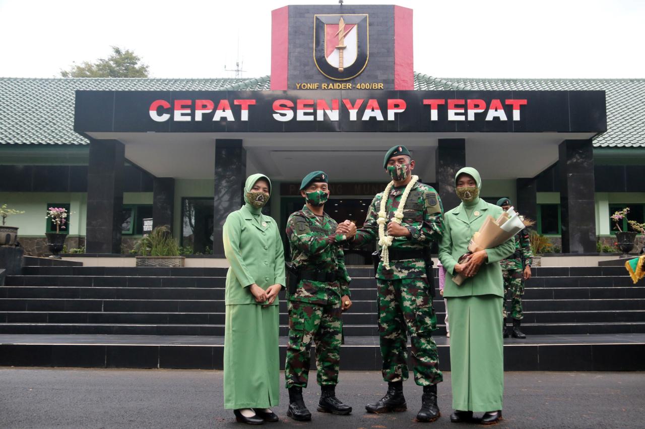 Suasana Haru Iringi...