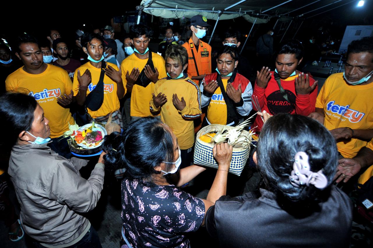 Tiba di Pelabuhan Gilimanuk,...