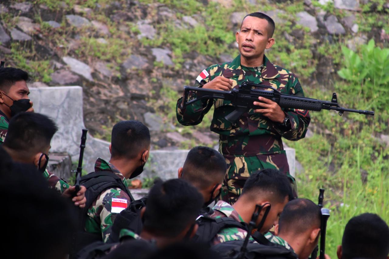 Aksi Para Sniper Marinir...