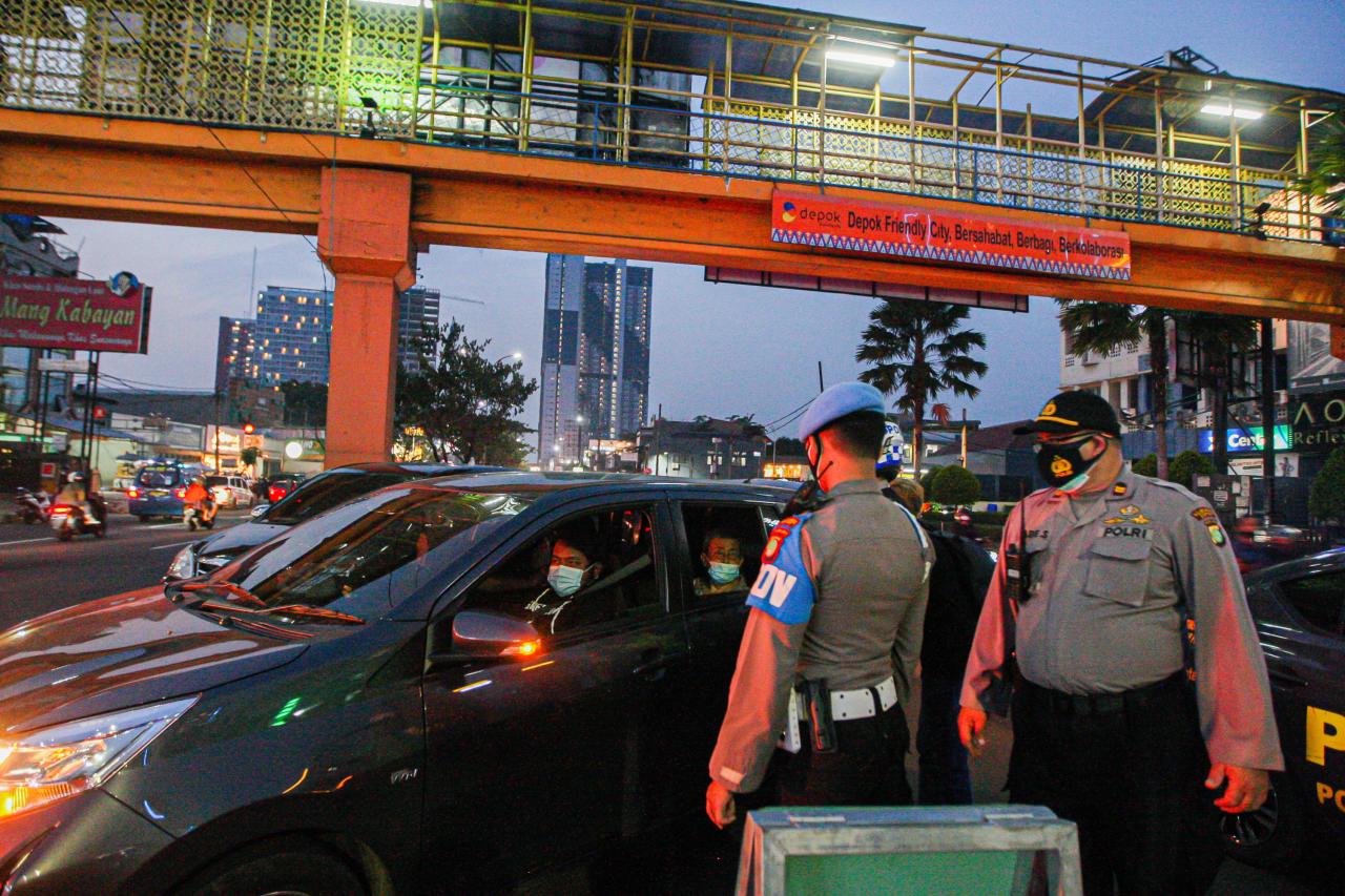 PPKM Darurat Depok,...