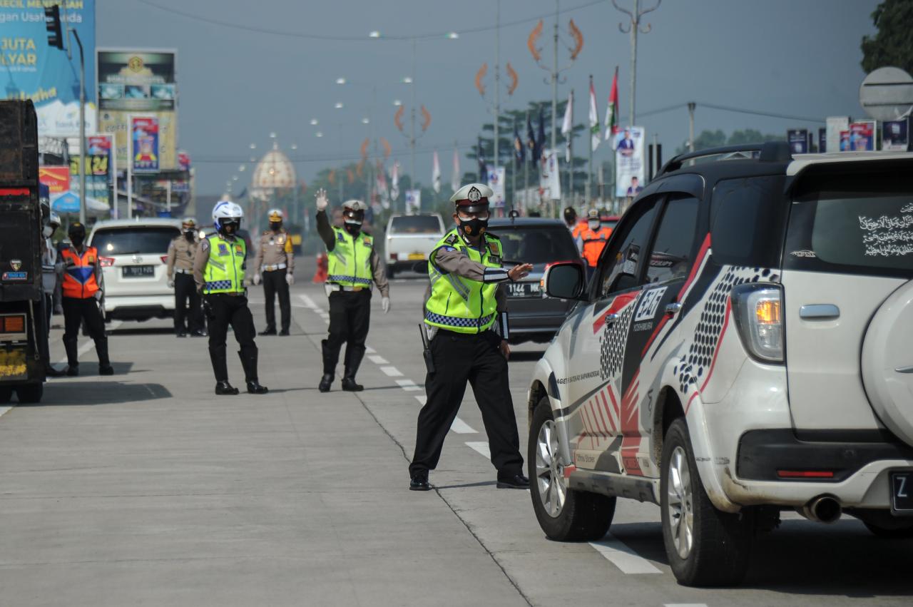 Penyekatan Kendaraan...