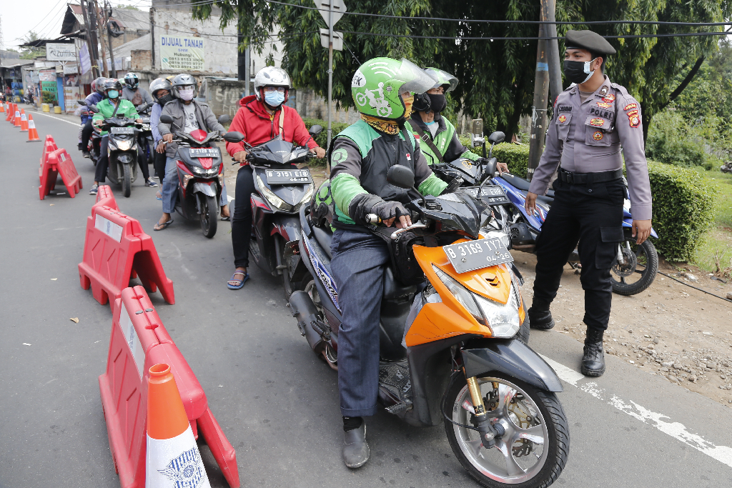 Hari Ke-5 PPKM Darurat,...