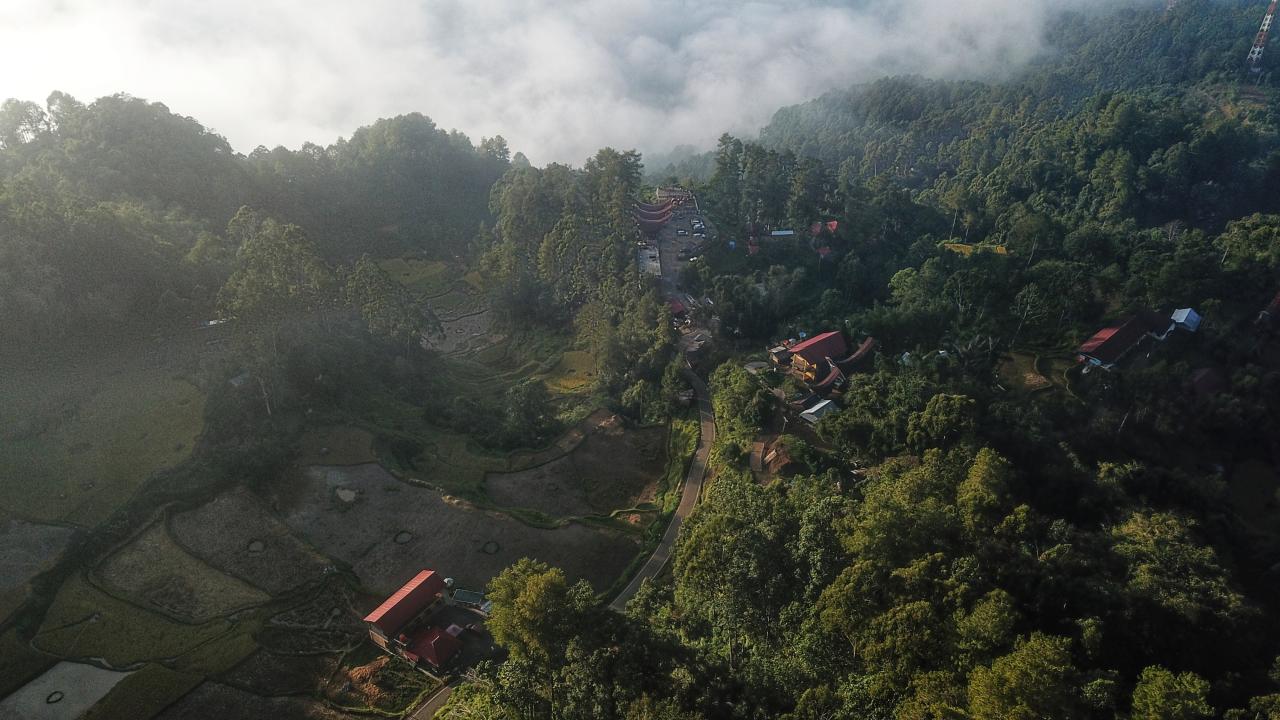 Perkampungan Lolai Hadirkan...
