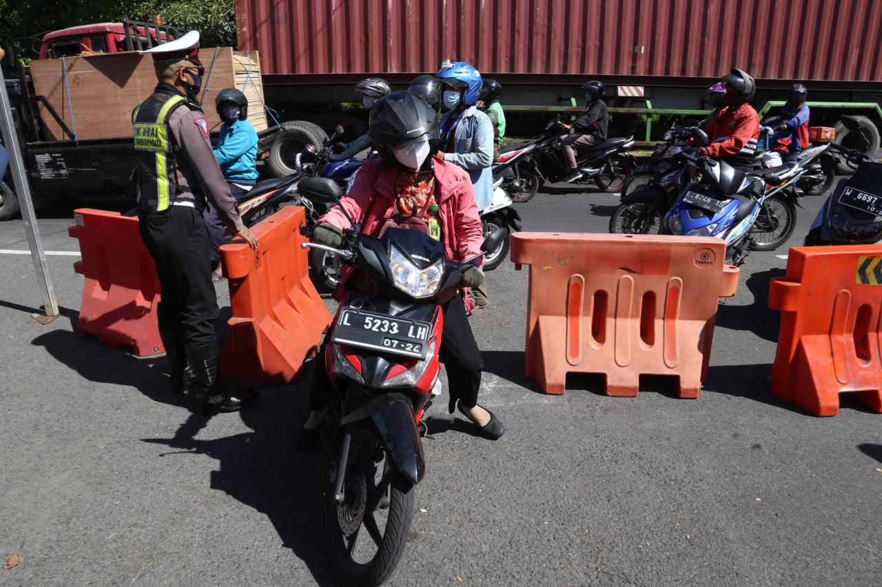 Akses Masuk Surabaya...
