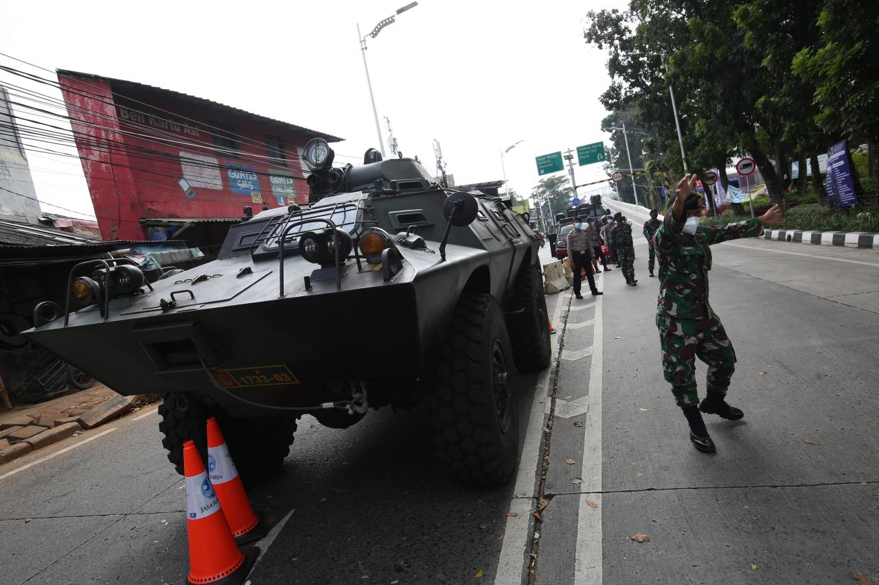 Dua Unit Panser TNI...