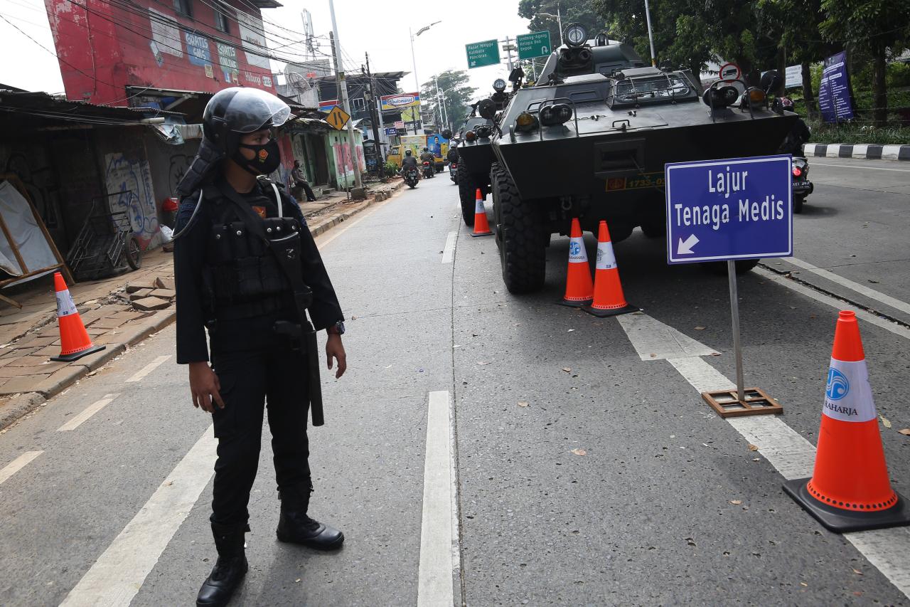 Dua Unit Panser TNI...