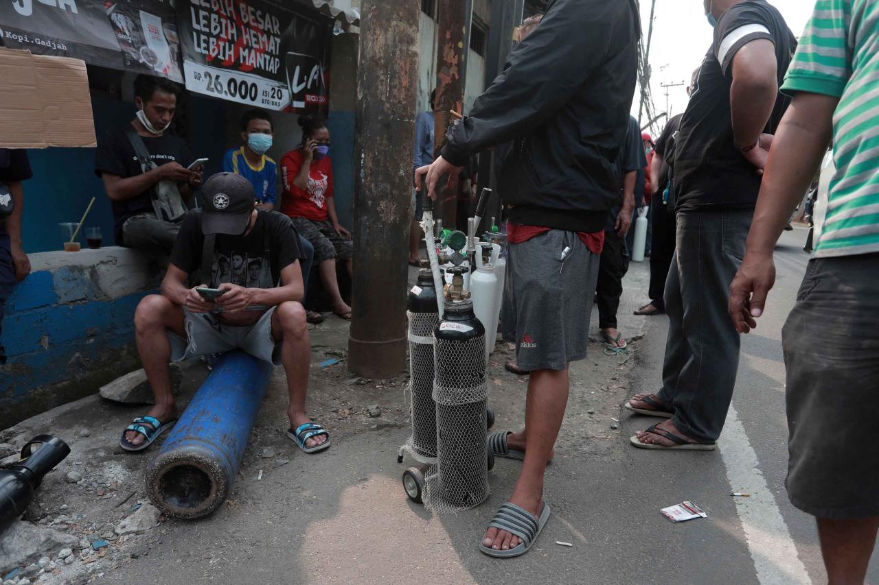 Potret Antrean Warga...